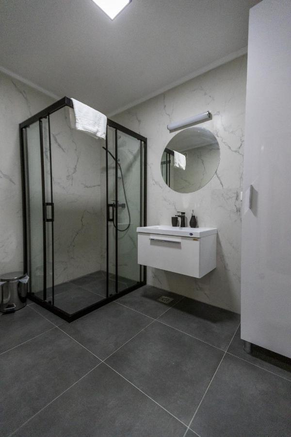Blue Eye Ohrid Apartment Exterior foto